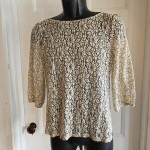 Ann Taylor LOFT Floral Lace Top Blouse Large Cream Sheer Romantic